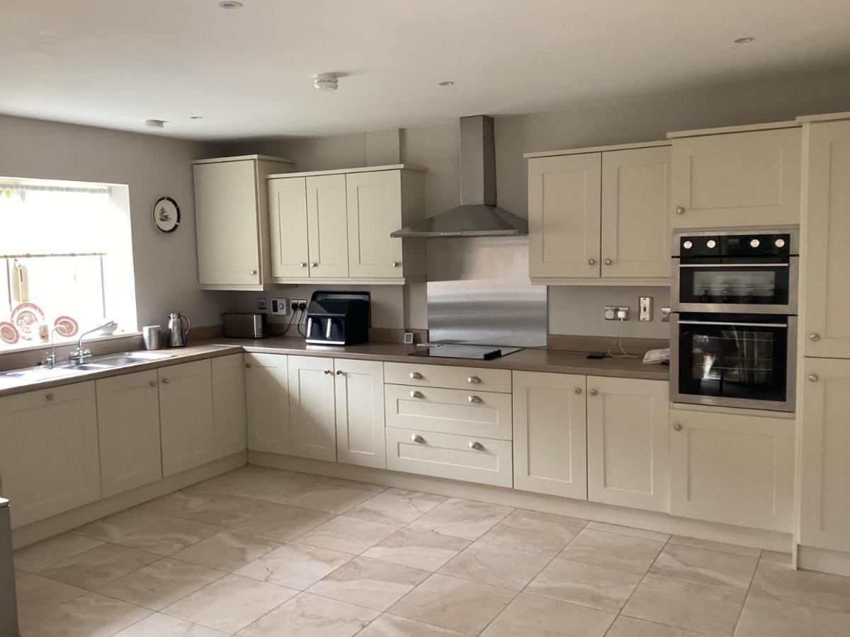 Apartmán 4 Cois Glaisin View Navan Exteriér fotografie